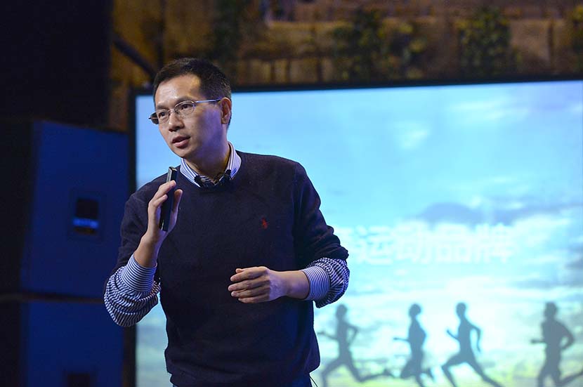 Shen Bo gives a speech during an event in Chengdu, Sichuan province, Dec. 10, 2016. Chengdu Business Daily/VCG