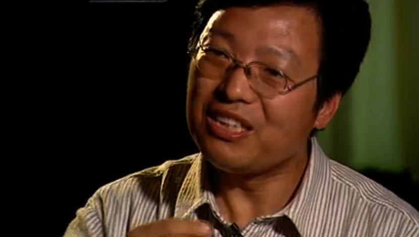 A screenshot from a CCTV interview with Yang Yongxin. 