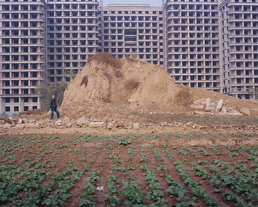 Buildings under construction in Nanjie, Henan province, 2018. Shi Yangkun/Sixth Tone
