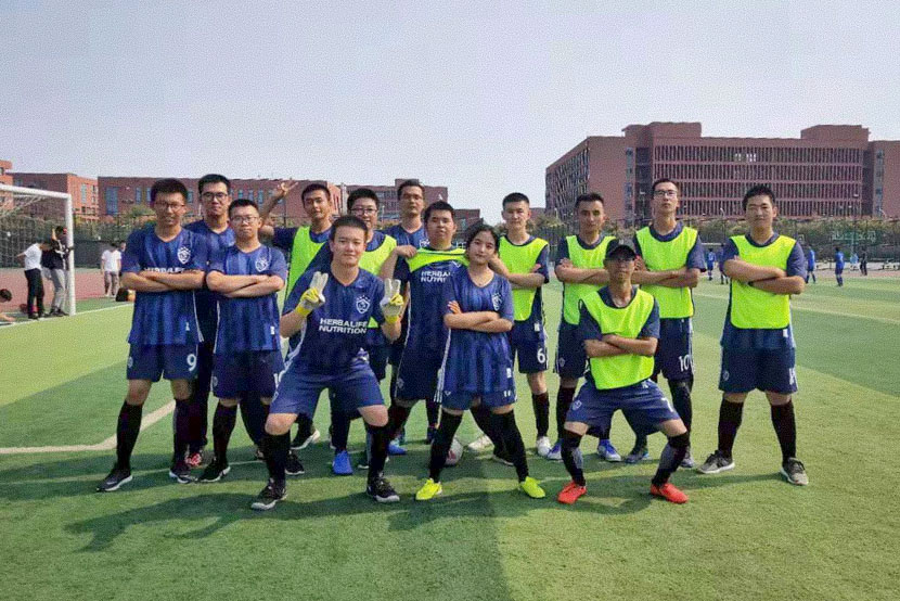 Pubu Droma with her teammates ahead of the Freshmen’s Cup at Nankai University, Tianjin, September 2019. Courtesy of the author
