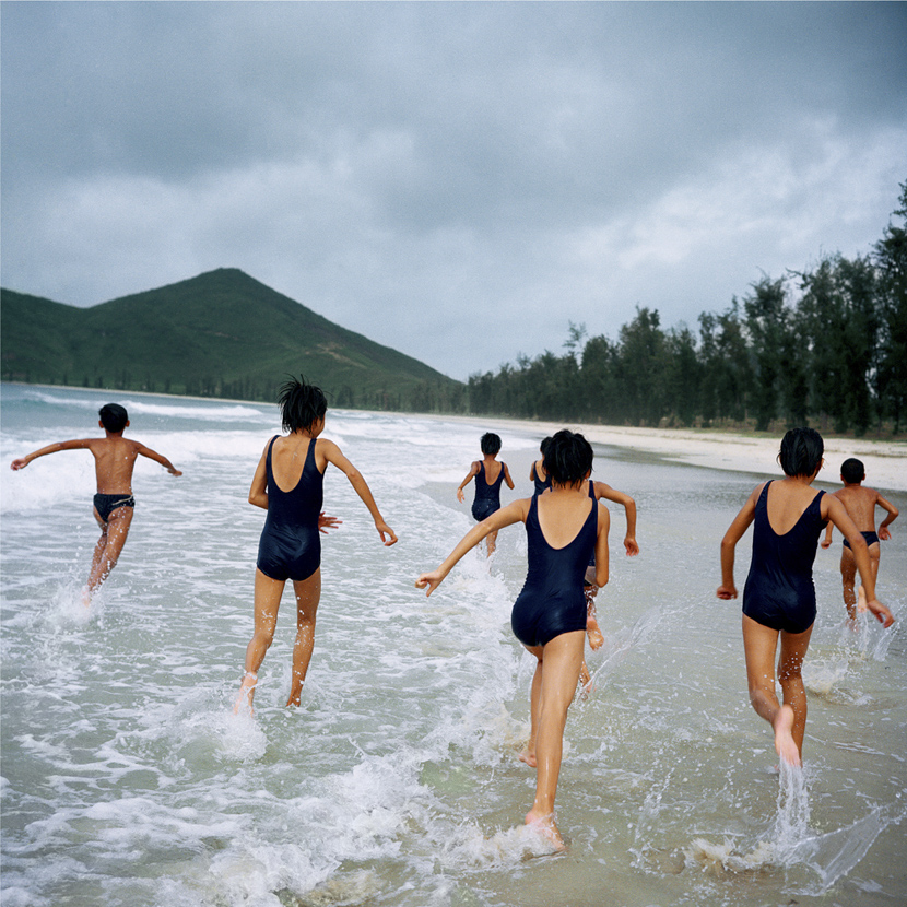 Children go swimming in Hainan province, 1981-1982. Few foreigners could gain permission to visit Hainan during the early 1980s. Courtesy of Ryoji Akiyama via Seisodo