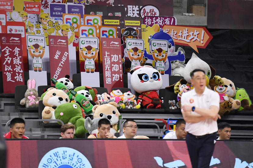 Stuffed animals occupy courtside seats on the day the Chinese Basketball Association’s season resumes months after being disrupted by the coronavirus outbreak, Dongguan, Guangdong province, June 20, 2020. Liang Xu/Xinhua