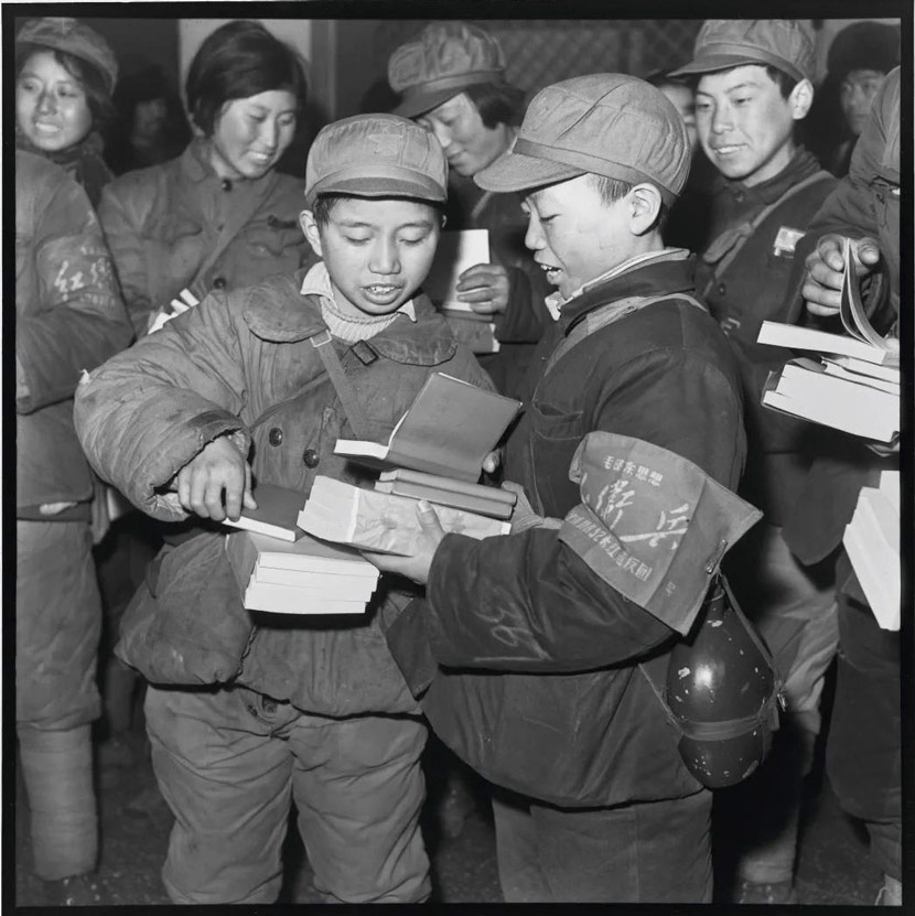 Teenagers buy Chairman Mao’s works at a bookshop in Harbin, Heilongjiang province, Feb. 7, 1967. Li Zhensheng/The Chinese University of Hong Kong Press