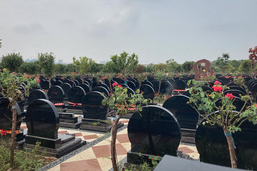 A view of the Biandan Mountain Cemetery, where many of the people who died during the coronavirus outbreak are buried, Wuhan, Hubei province, August 2020. Wang Yiwei/The Intellectual