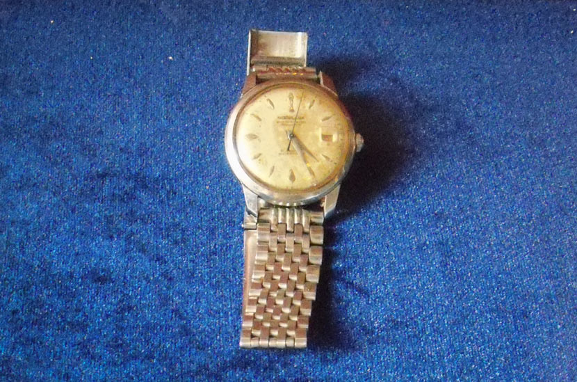 A watch Huang Baoshi sent to his son in the 1960s. Courtesy of Huang Zhuocai