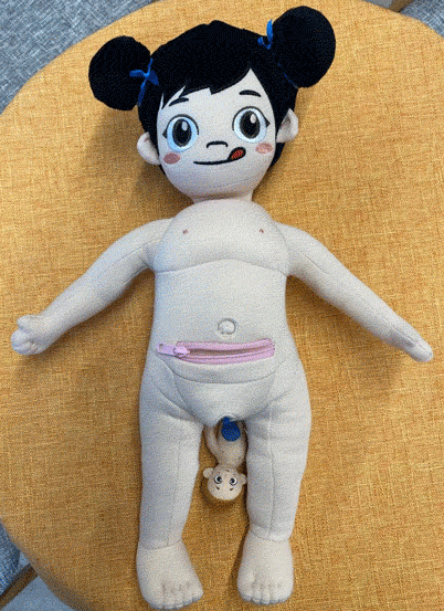 One of Evolving-I’s anatomically detailed dolls demonstrating how babies are born at a sex education event in Shanghai, April 21, 2021. Fan Yiying/Sixth Tone