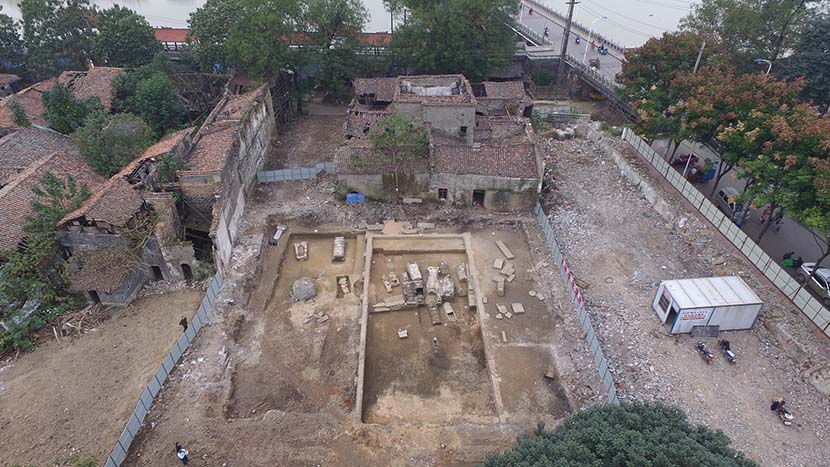 An aerial view of the burial site of China’s most renowned playwright, Tang Xianzu, who lived during the 16th and 17th centuries near what is today Fuzhou, Jiangxi province. Nov. 6, 2016. VCG