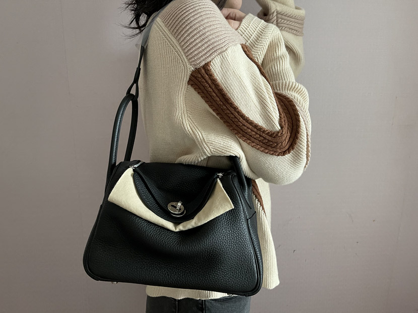 Chen Shuyu carries one of her Hermès bags, which was bought by a friend living overseas earlier this year, 2021. Courtesy of Chen Shuyu