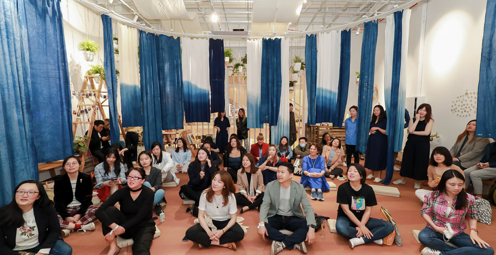 People take part in an event at Creative Shelter, a meditation center in Shanghai, 2021. Courtesy of Huang Xinyi