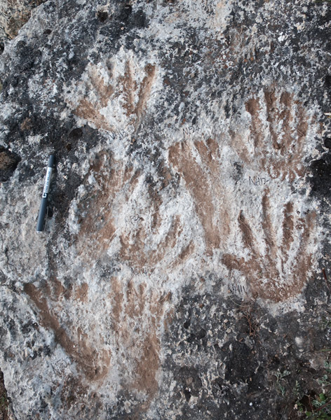 A view of the 200,000-year-old prints discovered in Tibet Autonomous Region, 2018. Courtesy of David Dian Zhang