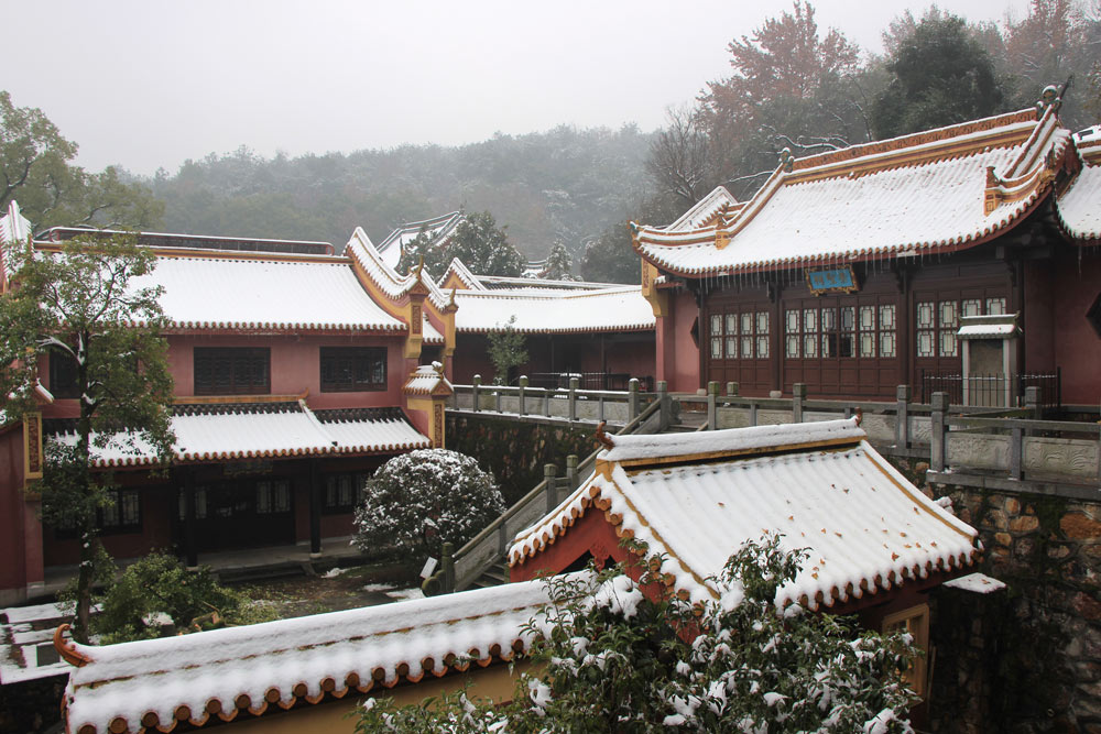 An exterior view of the Hall of Clarifying Ethics on a snowy day in Changsha, Hunan province, 2019. Courtesy of Hu Peng