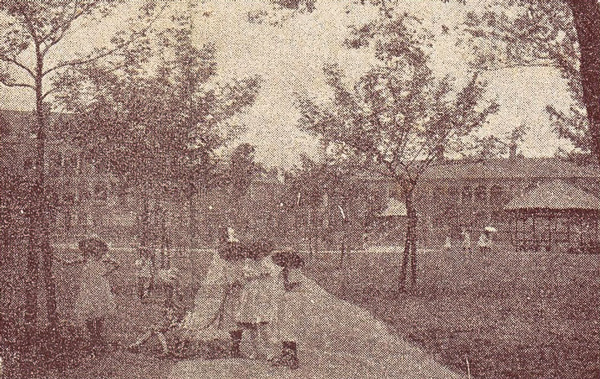 View of Hongkew Park’s “baby garden,” published in “The New Map of Shanghai City,” 1908. Courtesy of the author
