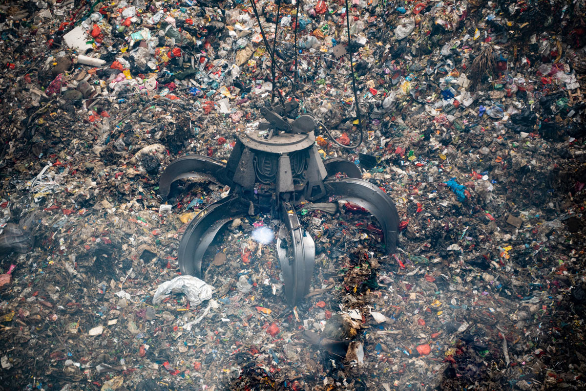 Trash inside an incineration plant in Dongguan, Guangdong province, Sept. 16, 2022. VCG