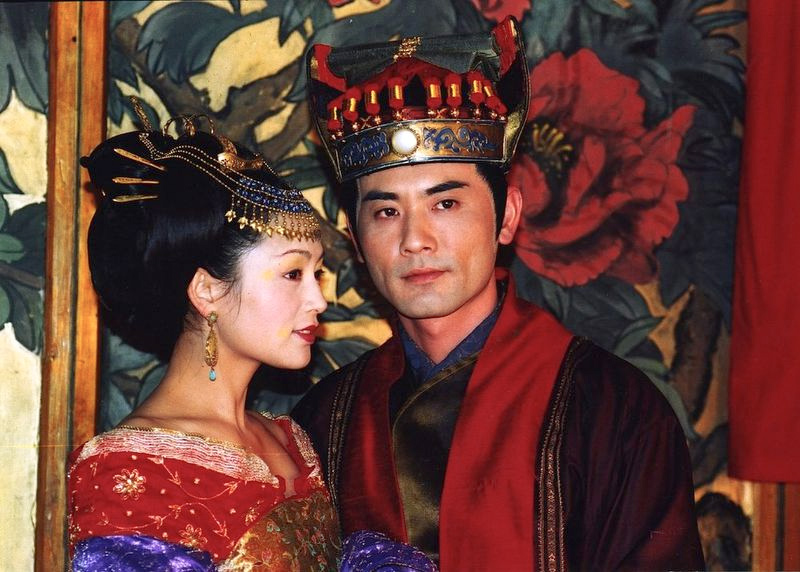 A still shows Princess Taiping and Xue Shao from the 2000 TV series “Palace of Desire.” From Douban