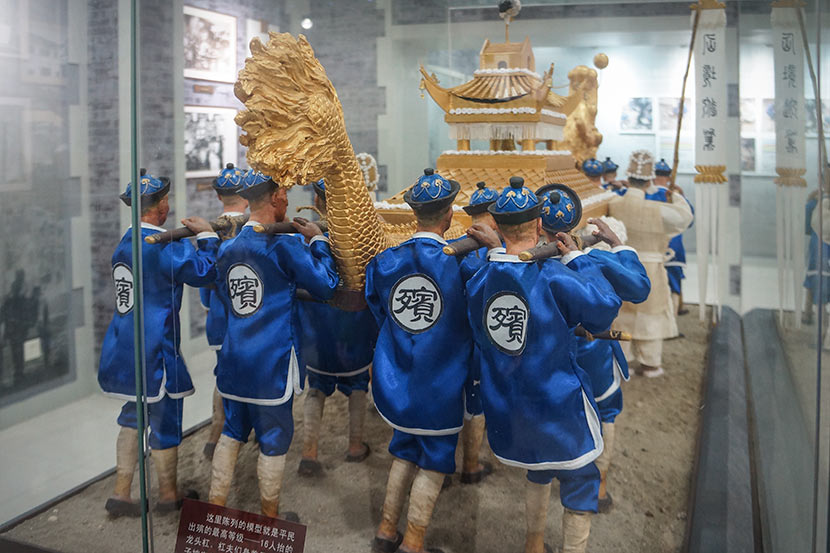 A display showing ancient funeral practices at Shanghai Funeral Museum, March 3, 2018. Fan Yiying/Sixth Tone