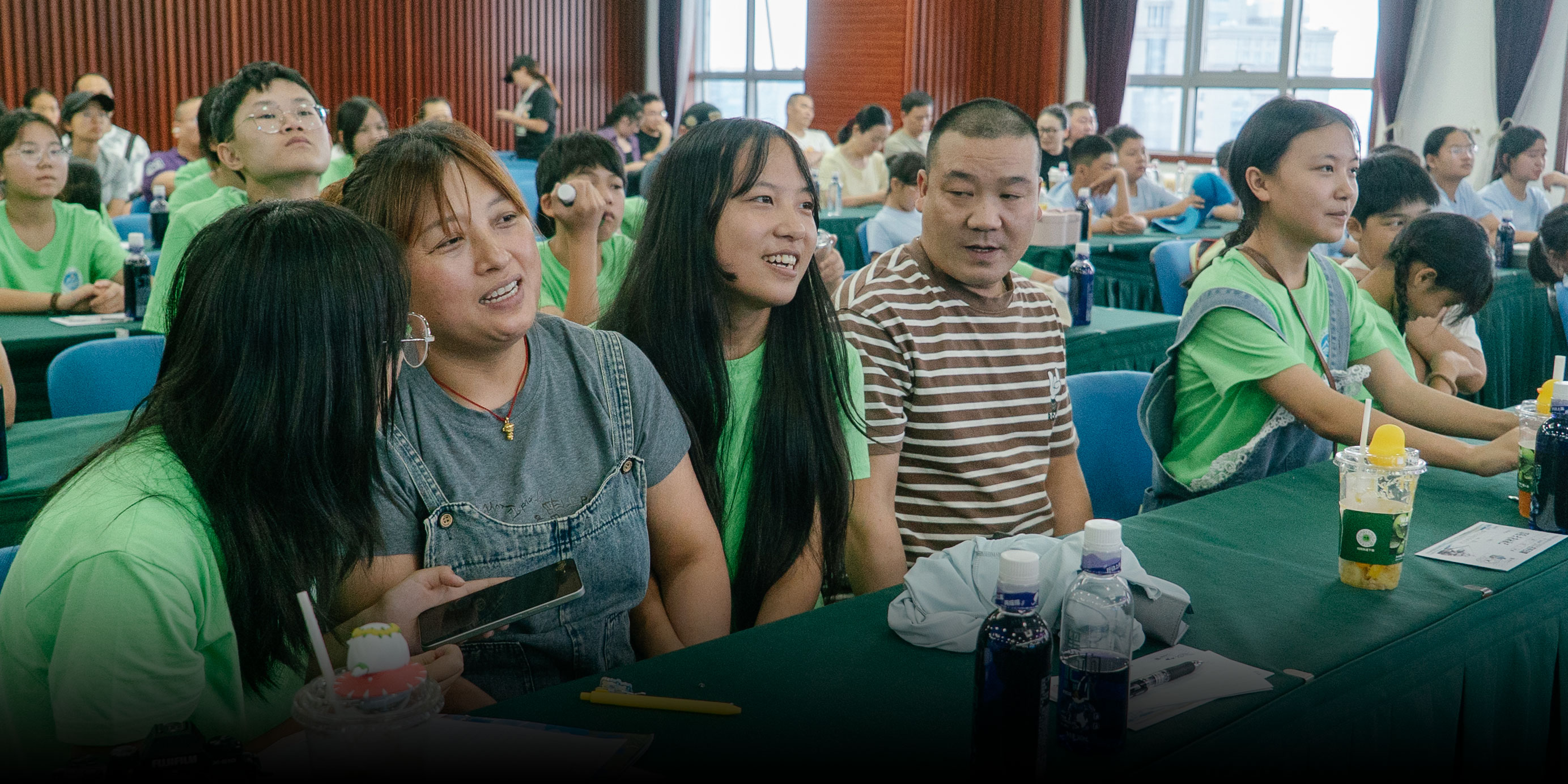 Three Sisters Cross China to See What Keeps Their Family Apart