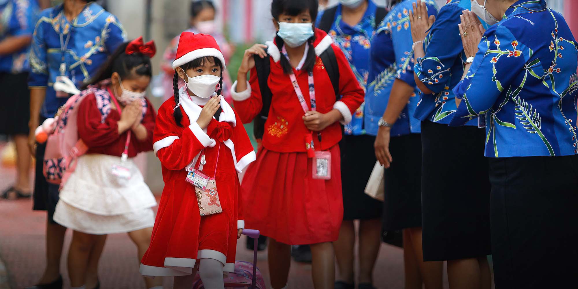 China School Sex - Thai School: For These Chinese Moms, the Future Is Foreign