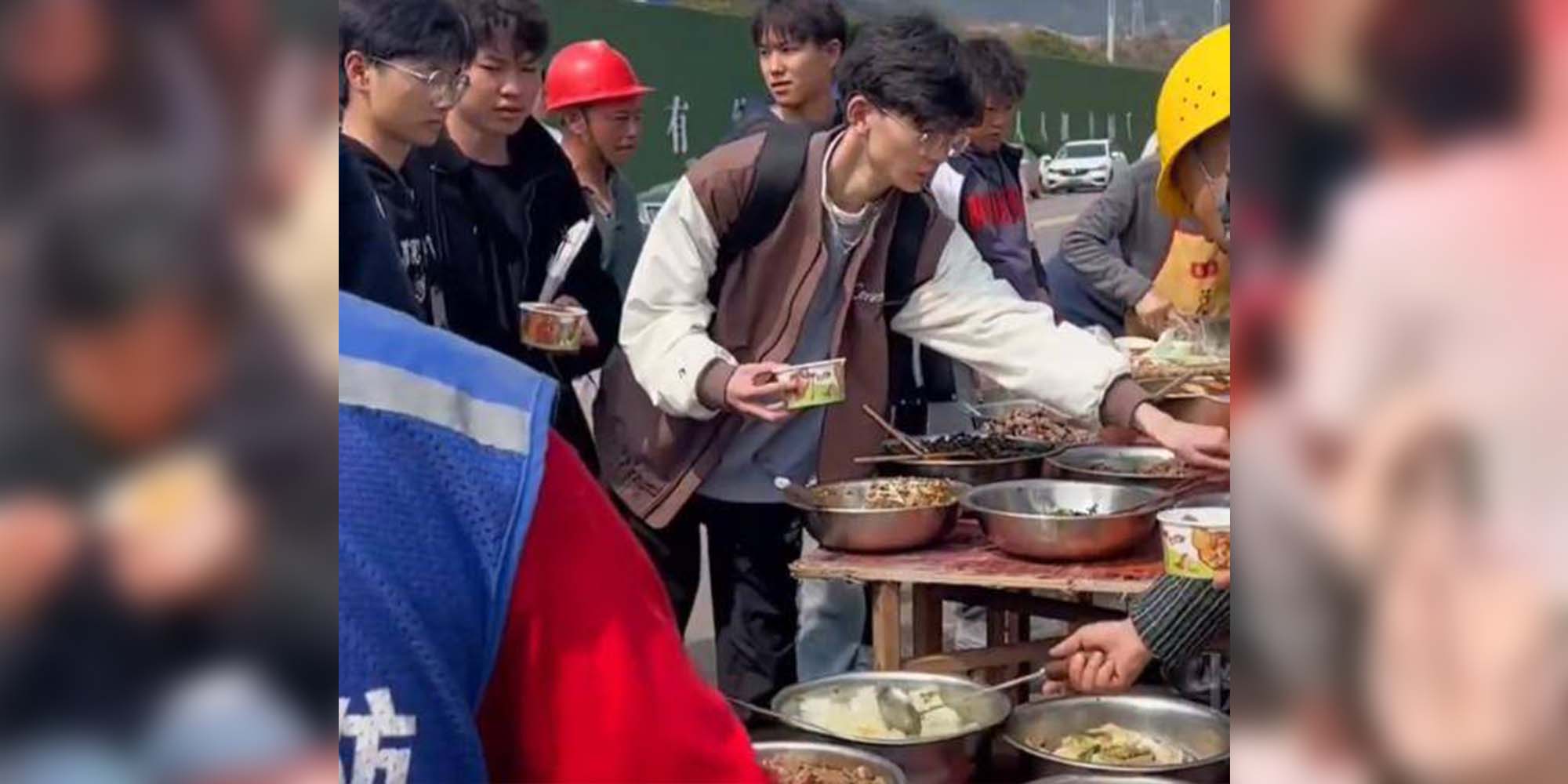 Tired of Cafeterias, Students Go for Lunch at Construction Sites thumbnail