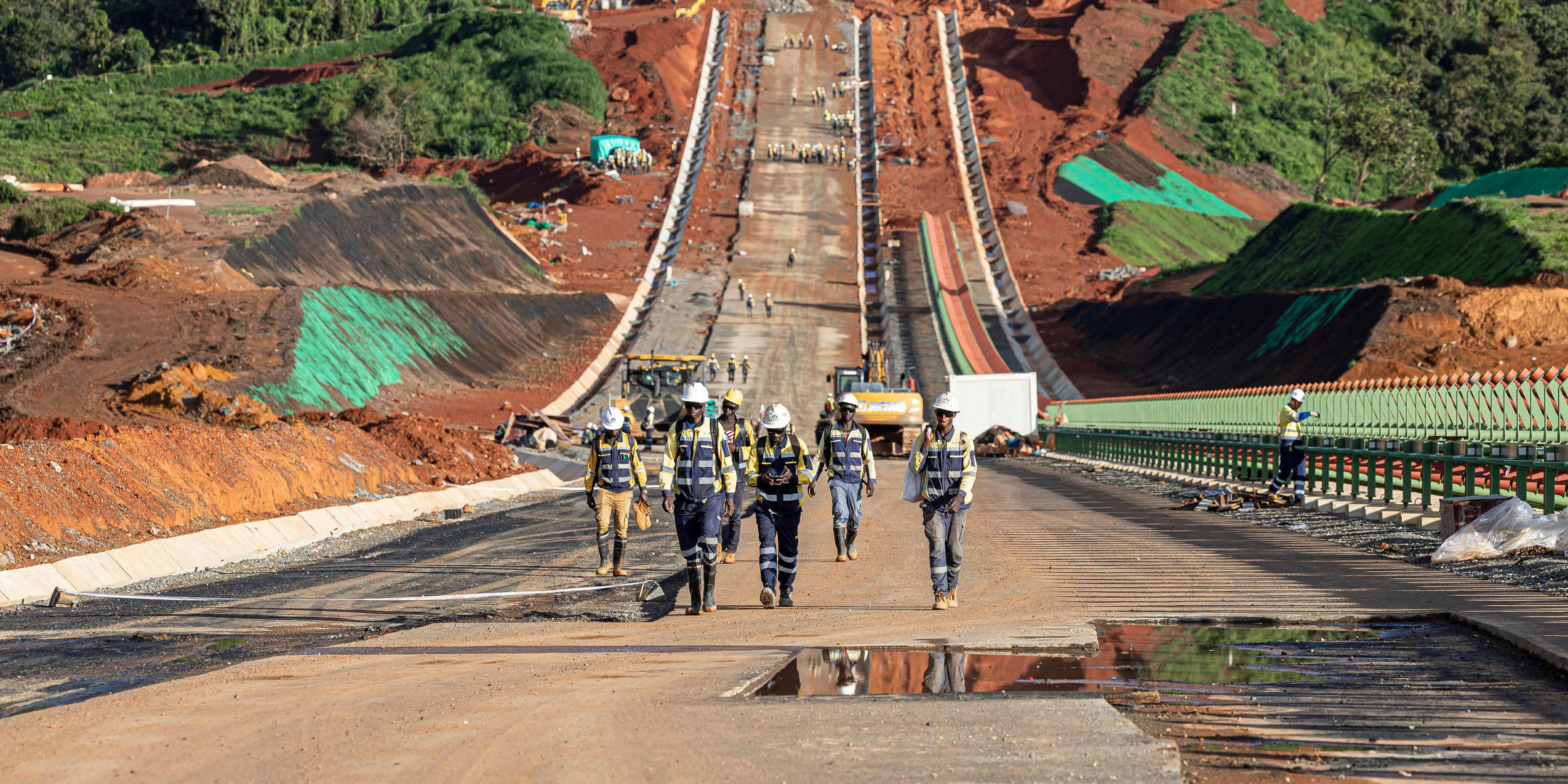 How China Unlocked a West African Mine to Reshape the Global Iron Ore Trade
