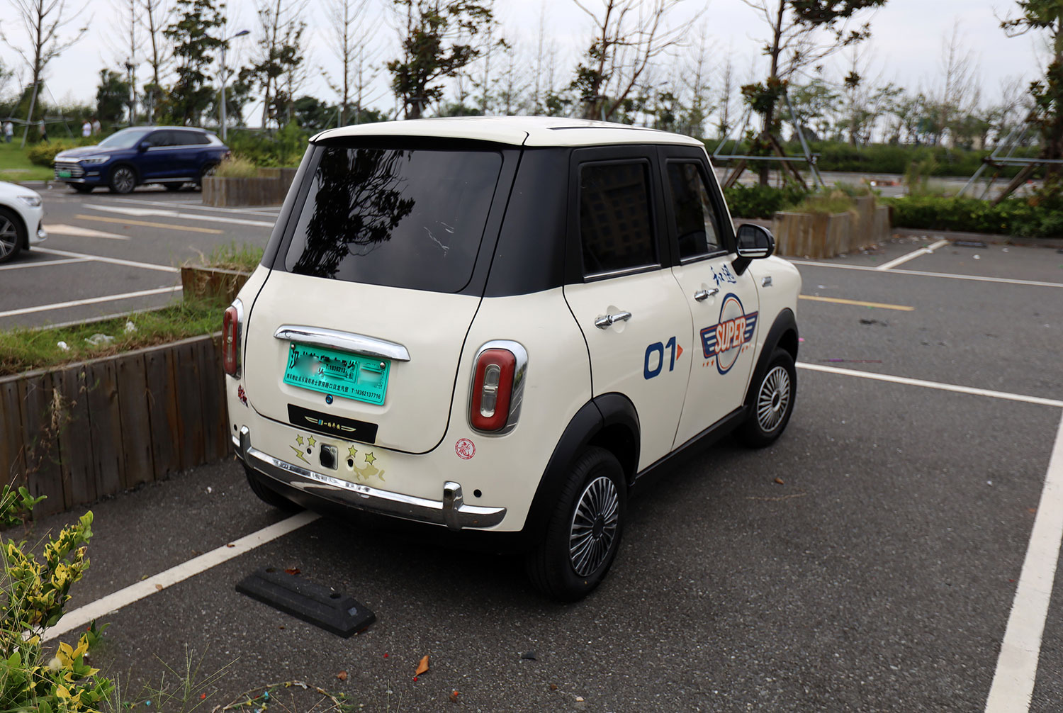 Xe điện Laotoule Trung Quốc: Bùng nổ doanh số, hiểm họa khôn lường