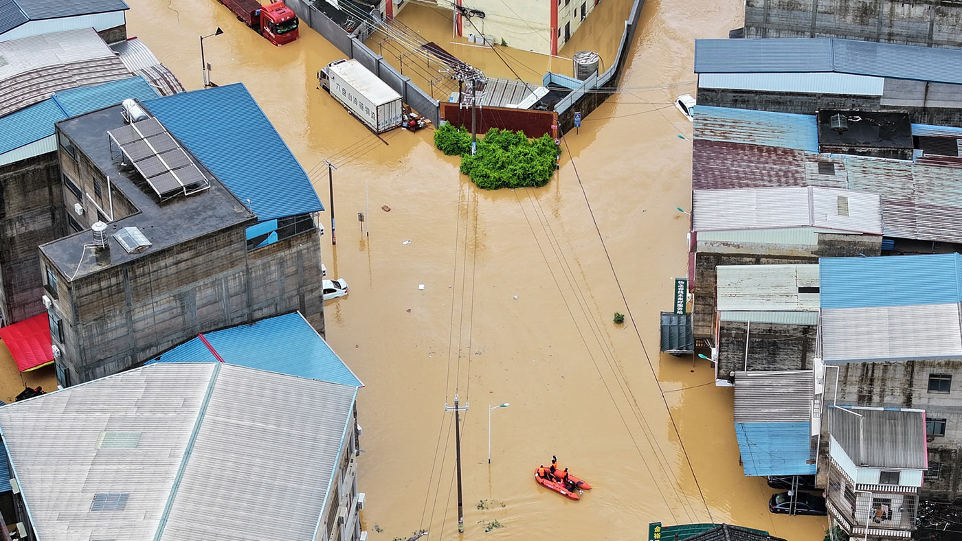 Four Dead, Eight Missing as Typhoon Maysak Batters Guangxi